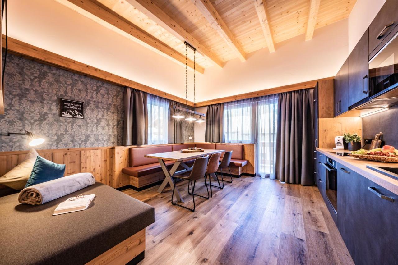 Apart Alpenland Mayrhofen Exterior photo